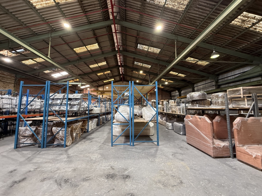 To Let commercial Property for Rent in Triangle Farm Western Cape